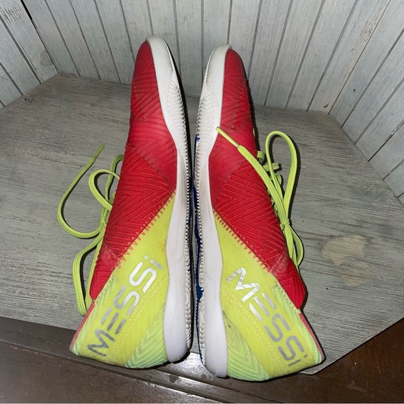 Adidas Messi Soft Soccer Sock Shoes with attached tongue Great Shape 5 - Picture 7 of 9